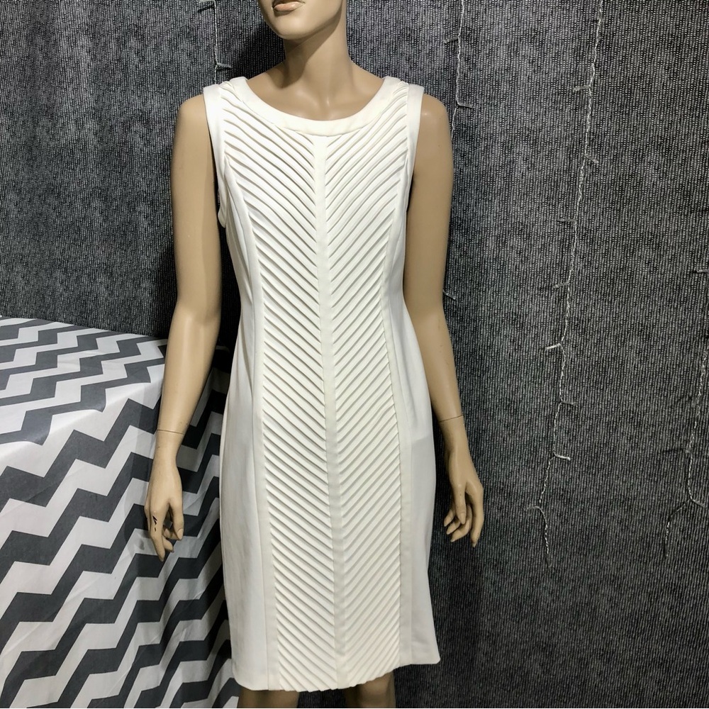 NWOT Calvin Klein Dress - Picture 14 of 14